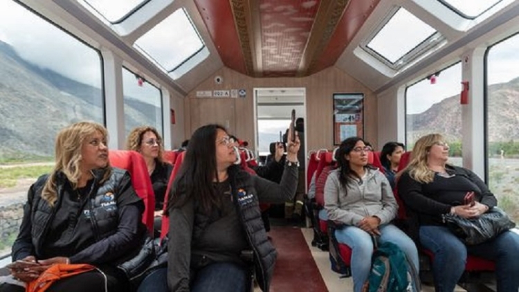 El Tren solar recibi&oacute; un nuevo Fam Trip