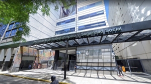 El ministerio de Trabajo dict&oacute; conciliaci&oacute;n obligatoria en colectivos de corta y media distancia