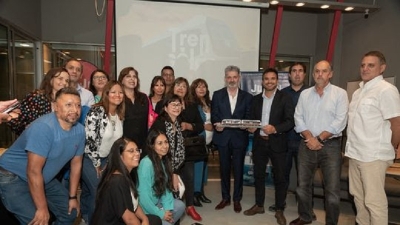 Presentaron el Tren Solar de la Quebrada al sector privado del turismo juje&ntilde;o