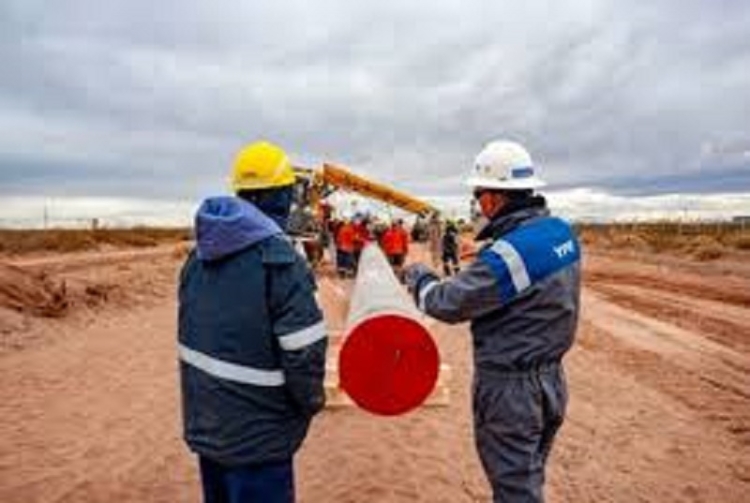 Inici&oacute; el primer tramo de la obra del proyecto Vaca Muerta Sur