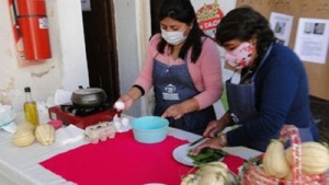 Se dict&oacute; Taller de Cocina Saludable sin TACC