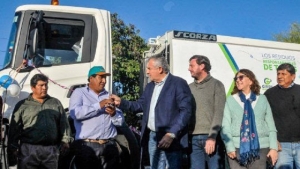 Morales entreg&oacute; nueva unidad de GIRSU en Aguas Calientes