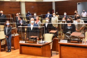 La legislatura aprob&oacute; el pase a planta permanente de m&aacute;s de 5 mil empleados del &aacute;mbito educativo