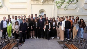 Sadir recibi&oacute; a j&oacute;venes profesionales de todo el pa&iacute;s