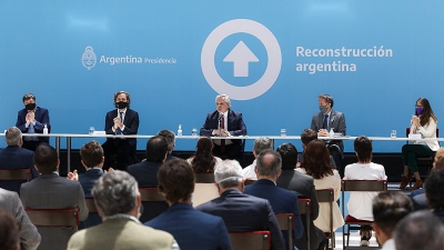 El Presidente anunci&oacute; centros de desarrollo infantil: "Empezamos por los que m&aacute;s necesitan"