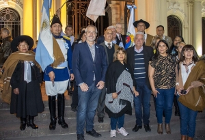 Concejales participaron de la marcha patri&oacute;tica