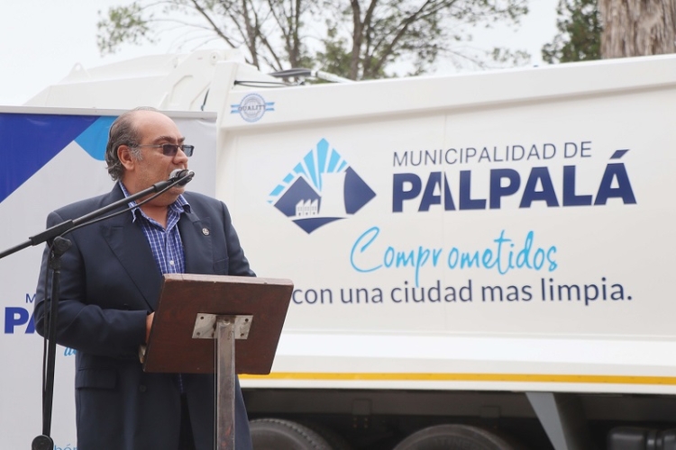 Gracias a una buena administraci&oacute;n del intendente Rivarola, Palpal&aacute; sum&oacute; otro &ldquo;cami&oacute;n compactador&rdquo; 0km