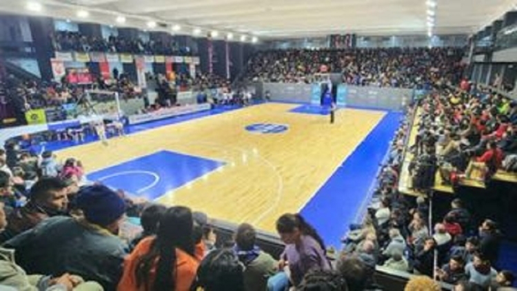 El Estadio de la Federaci&oacute;n Juje&ntilde;a de B&aacute;squetbol como en sus mejores &eacute;pocas