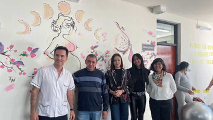 Parto Respetado: se inaugur&oacute; el mural de "Maternidad"