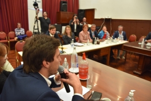 En plenario de comisiones se trat&oacute; la creaci&oacute;n de la universidad provincial del trabajo