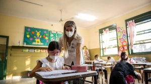 Revinculaci&oacute;n, conectividad y cuidados dominan la agenda pol&iacute;tica en el inicio de clases