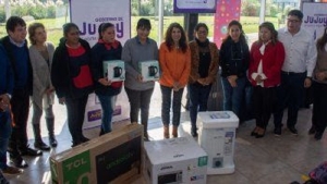 Entrega de equipamiento e insumos para instituciones que garantizan derechos de infancias y adolescencias