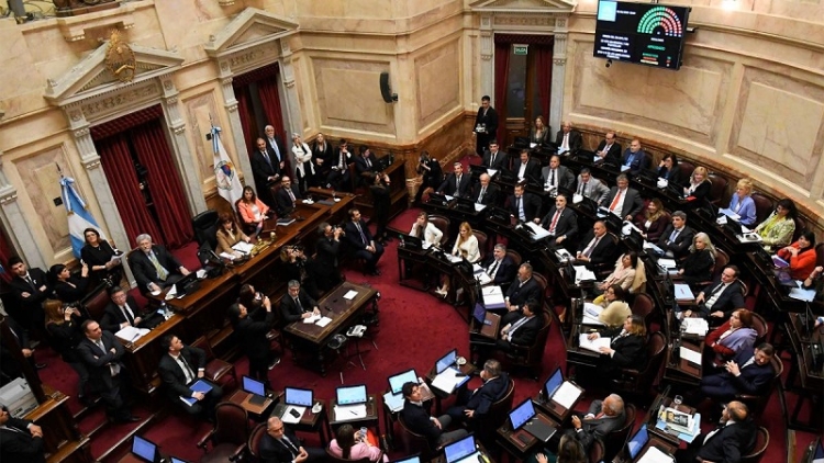 Los 24 senadores electos en los comicios de octubre jurar&aacute;n el 5 de diciembre