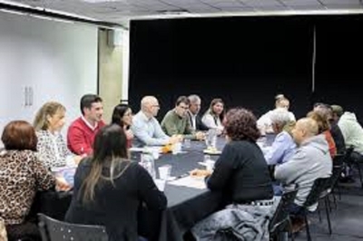 El Gobierno de Jujuy ratific&oacute; el di&aacute;logo salarial con los gremios docentes y estatales