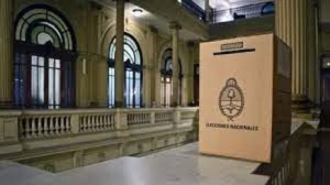 Vence el plazo de inscripci&oacute;n de alianzas: el FDT y JXC buscan acuerdos contra reloj