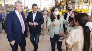 Fern&aacute;ndez: "Queremos que todos trabajen, pero otros quieren que los empresarios puedan despedir"