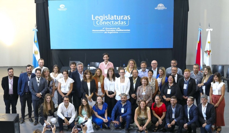 Lisandro Aguiar particip&oacute; del 4&deg; encuentro de concejos deliberantes del pa&iacute;s