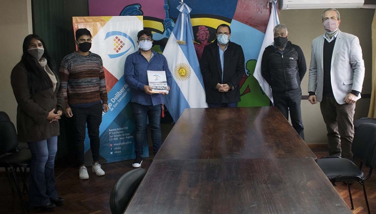 Concejales reconocieron al grupo &ldquo;ADN teatro&rdquo; por sus 15 a&ntilde;os de actividad