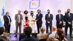 Canciller&iacute;a reconoci&oacute; la labor exportadora de 11 empresas y emprendedores