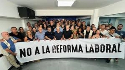 Gremios &ldquo;duros&rdquo; de la CGT y las dos CTA har&aacute;n marchas en C&oacute;rdoba y Rosario contra la reforma laboral de Milei