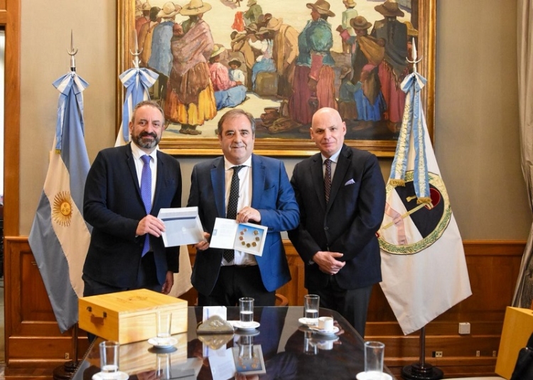 Delegaci&oacute;n de San Marino fue recibida por el vicegobernador Alberto Bernis