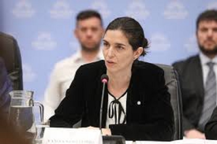 El Gobierno asegura que el aumento de la Tarjeta Alimentar y la AUH permite "garantizar la canasta b&aacute;sica alimentaria"