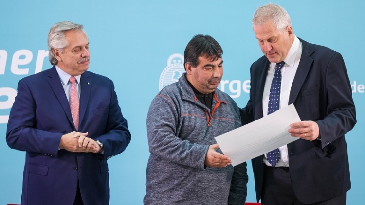 El Presidente y el ministro Perczyk se reunir&aacute;n con Argentinos por la Educaci&oacute;n