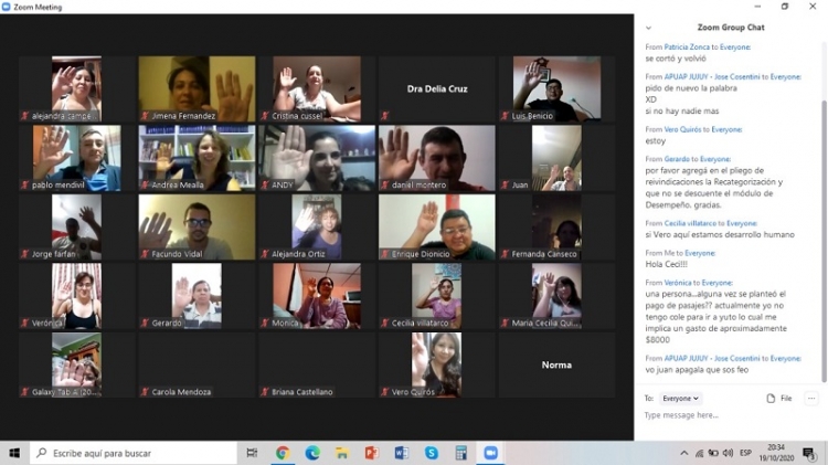 Profesionales vuelven a medidas de fuerza y realizan jornada provincial de protesta ante los incumplimientos del gobierno.