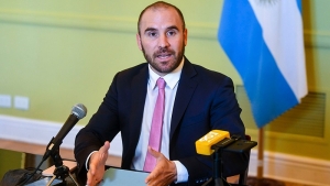Guzm&aacute;n: "Tenemos condiciones de robustez y consistencia para continuar con la pol&iacute;tica cambiaria"
