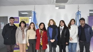 Firma de contrato para la construcci&oacute;n y refacci&oacute;n del Colegio Secundario N&deg;3 de Perico
