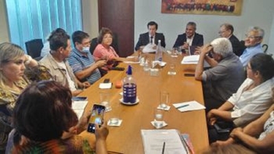 Intensa jornada de di&aacute;logo con los gremios