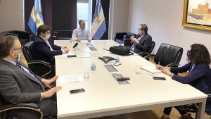 El equipo econ&oacute;mico analiz&oacute; la relaci&oacute;n con el FMI y el Presupuesto 2021