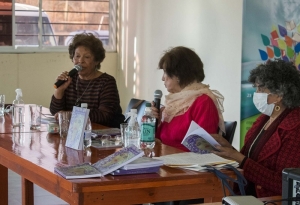 El libro &ldquo;con letra de mujer, ellas y nosotras&rdquo; fue declarado de inter&eacute;s cultural y educativo