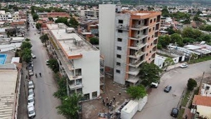 Carlos Sadir recorri&oacute; las obras de las Torres de Luj&aacute;n que registran un avance del 70%