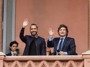 Milei y Bukele afianzaron su v&iacute;nculo con una nueva reuni&oacute;n en Casa Rosada, con eje en "energ&iacute;a, comercio y seguridad"