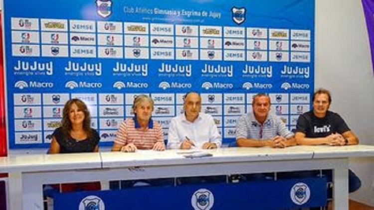 Compa&ntilde;&iacute;a de Seguros firm&oacute; convenio con el Club Gimnasia y Esgrima