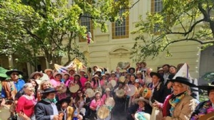 Jueves de Comadre en el patio de "Las Magnolias" de la Casa de Gobierno