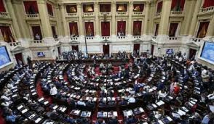 Diputados aprob&oacute; el proyecto de tenencia de armas y la pr&oacute;rroga de la entrega voluntaria