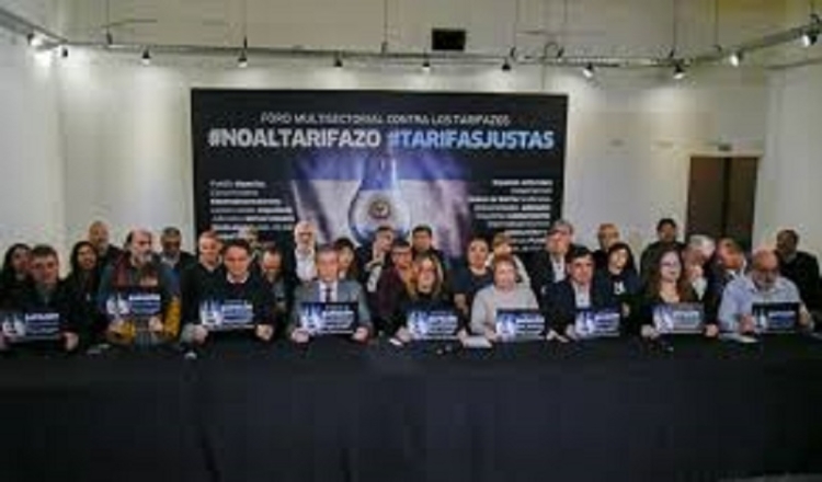 Convocan a un &ldquo;apag&oacute;n nacional&rdquo; contra los aumentos de tarifas en los servicios p&uacute;blicos