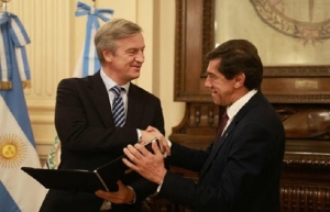 Sadir recibi&oacute; al embajador de la Uni&oacute;n Europea y al jefe de misi&oacute;n de Emiratos &Aacute;rabes Unidos