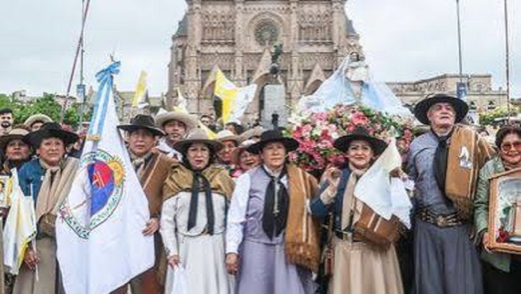 La comunidad juje&ntilde;a celebr&oacute; a la Virgen de R&iacute;o Blanco en la Bas&iacute;lica de Luj&aacute;n