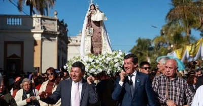 El gobernador Carlos Sadir acompa&ntilde;&oacute; las fiestas patronales de El Carmen