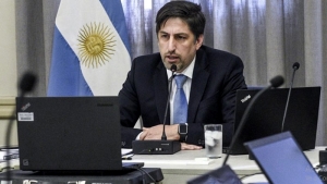 Trotta: "Las provincias en fase cinco empezar&aacute;n clases desde agosto en forma escalonada"