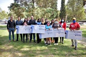 J&oacute;venes palpale&ntilde;os empezar&aacute;n con su primera experiencia laboral