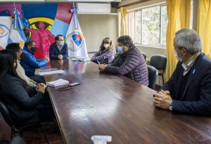 Concejales se reunieron con representantes de la Asociaci&oacute;n  Vecinal Los Perales