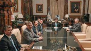 Milei recibi&oacute; a directivos de una minera que promete invertir hasta USD 15.000 millones